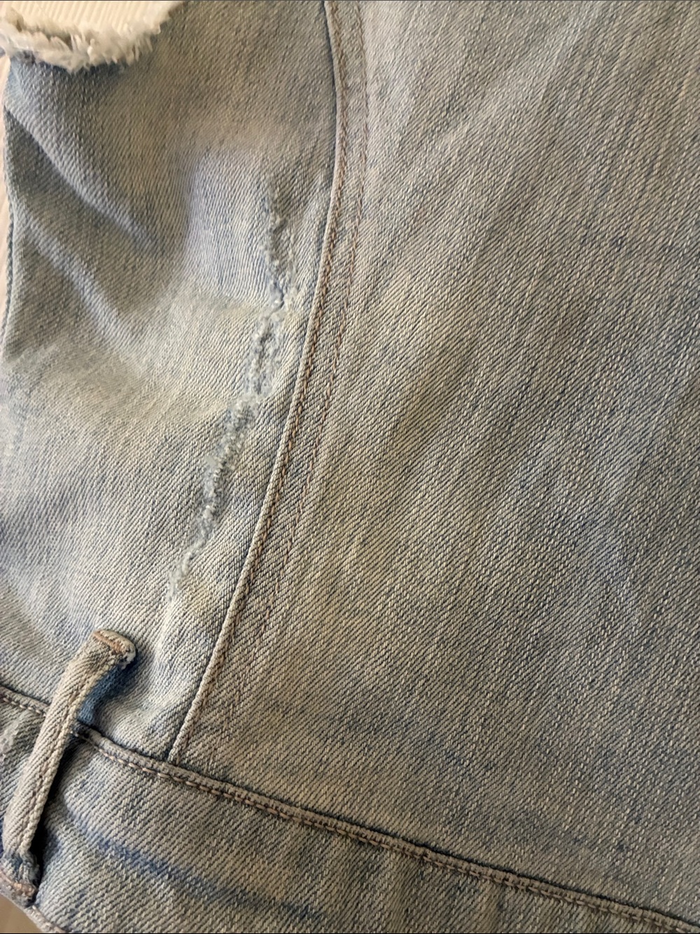 GUESS Light Blue Denim Sleeveless Jacket with Red Logo Patch - Picture 7 of 7